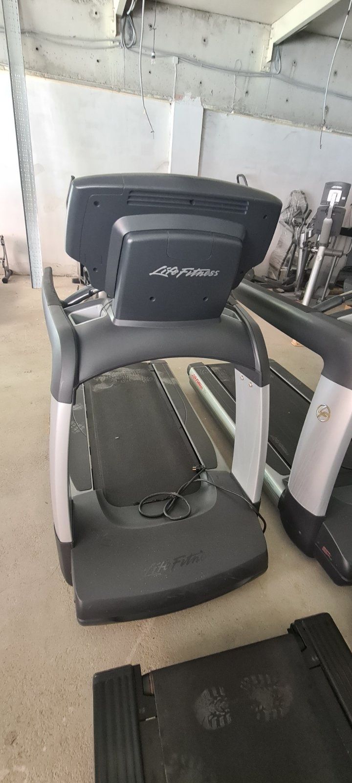 Life fitness пътеки за бягане професионални лайф фитнес