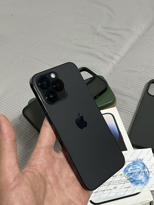 Iphone 14 pro max в черном цвете