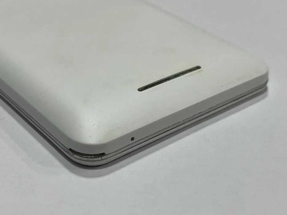 Смартфон Lenovo A5000