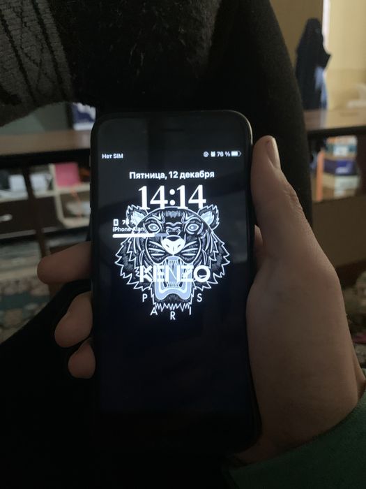 продам или обменяю айфон 8