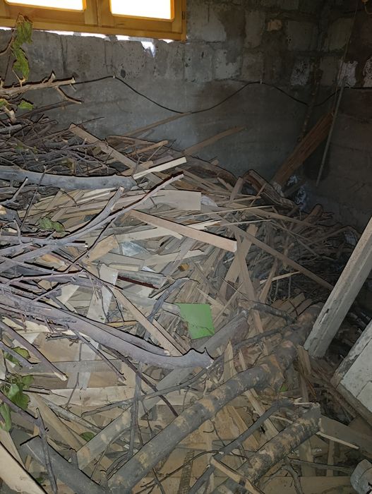 Oʻtin sotiladi narxi 600.000 soʻm kami bor