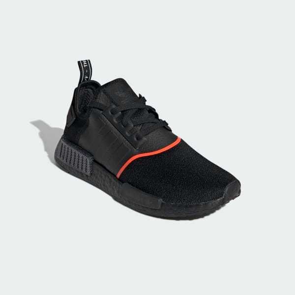 Оригинални дамски маратонки * ADIDAS NMD_R1 * - 37 1/3