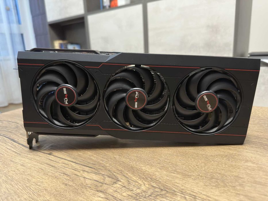 Sapphire Pulse AMD Radeon RX 6800XT 16GB GDDR6