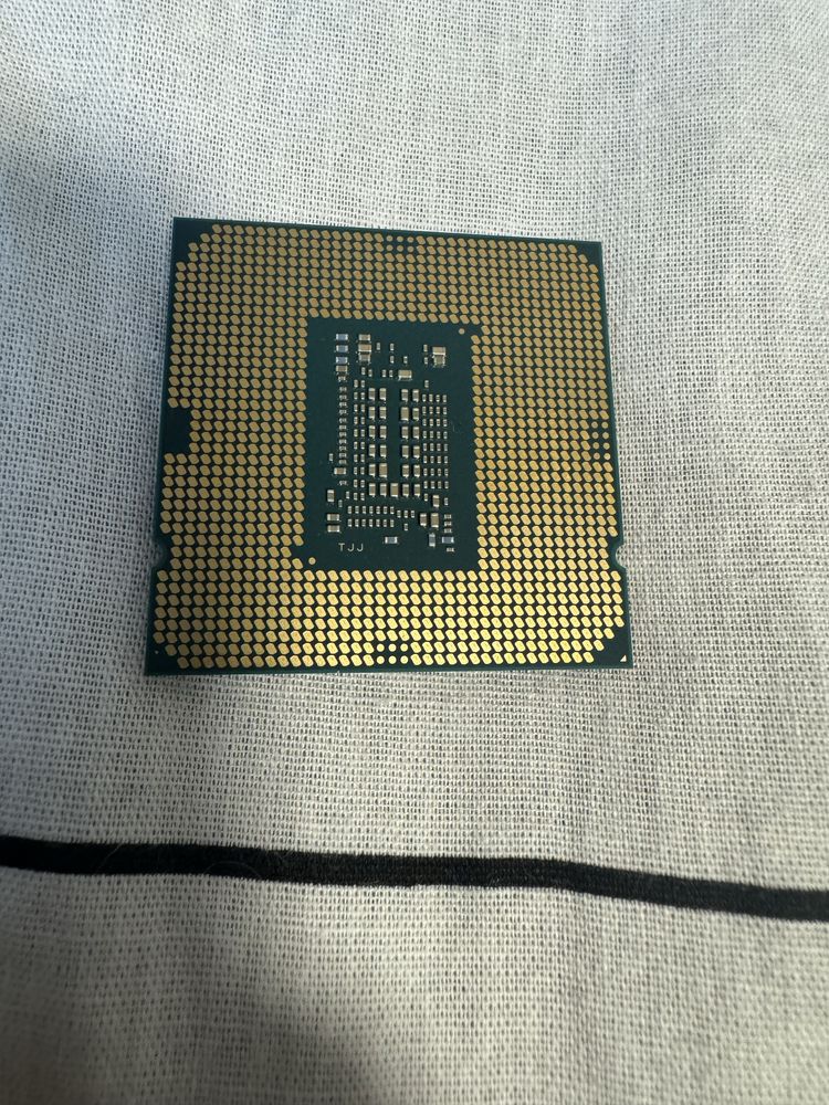 Процесор Intel Core I3