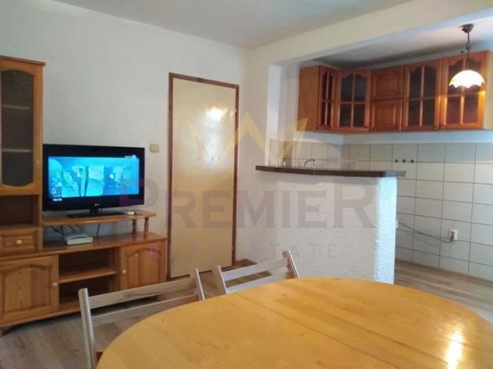 2-стаен в Варна-Трошево площ 55 цена 700