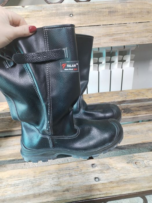 Продам Сапоги, ботинки рабочие