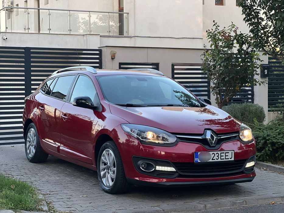 // Renault Megane Limted . An 2015 . Nav . Xenon  . Euro 5 //