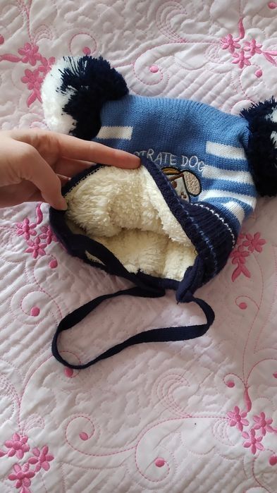 Шапочка теплая  на мальчика 10-18 месяцев