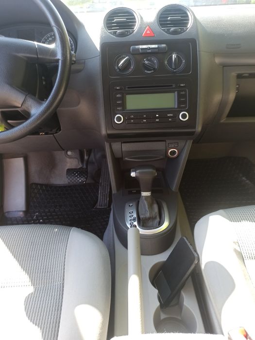 Volkswagen CADDY 1,9  automat