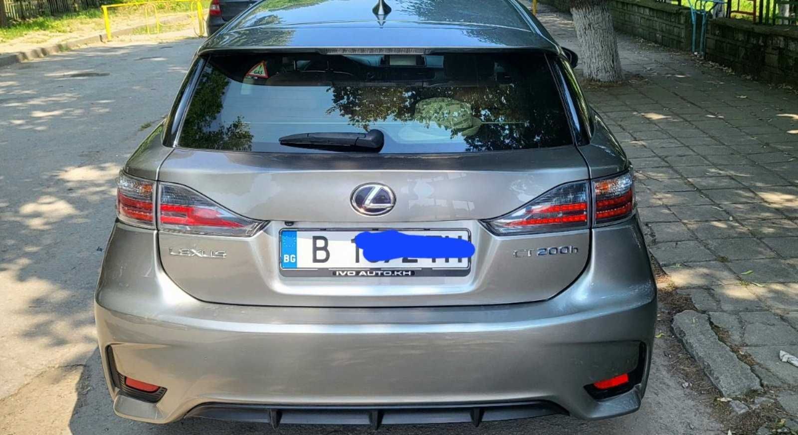 Лек автомобил LEXUS CT200H хибрид газов инжекцион