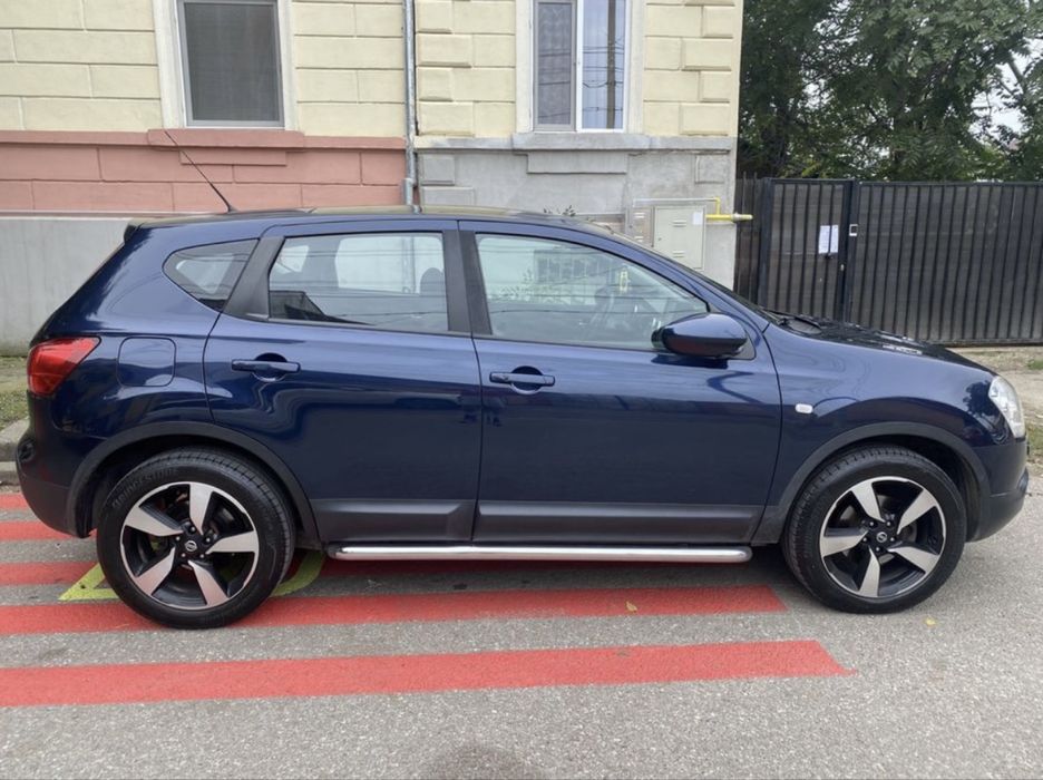 Nissan Qashqai full option