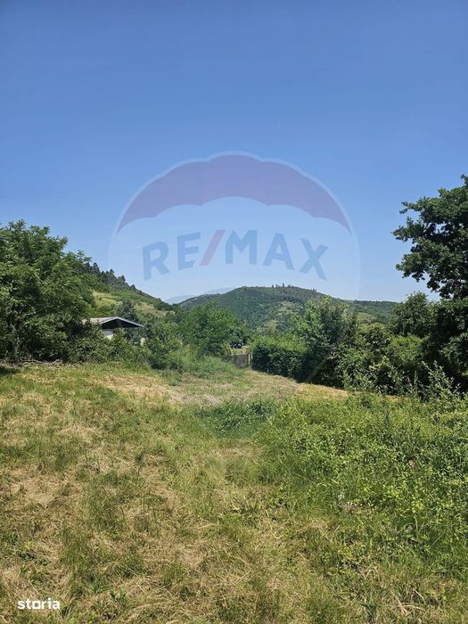 Teren  intravilan  de vanzare Oras  Saliste  Strada Livezii Jud. Sibiu
