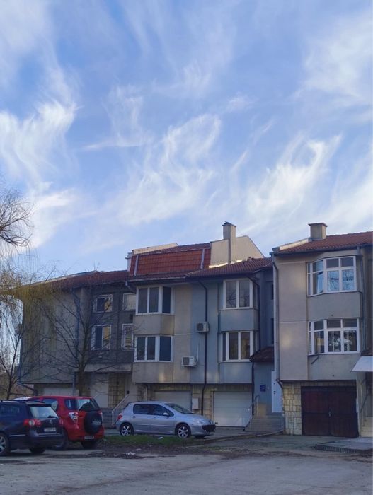 Къща на 5 нива в кв. Дружба 1, гр.Добрич