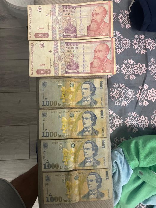 Vand Bacnote si Monezi