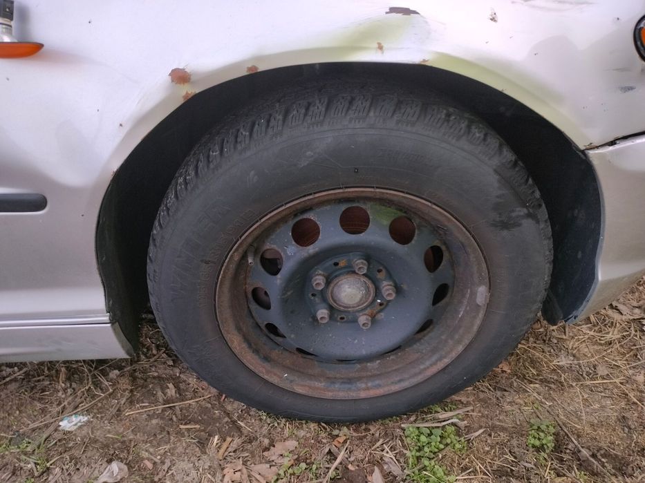 Dezmembrari  BMW 3 (E46)  1998  > 2007 316 i Benzina