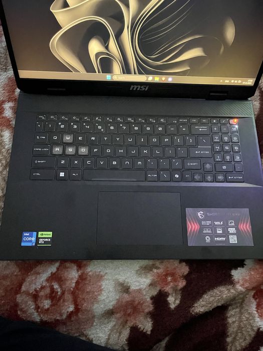 MSI Sword 17 RTX 4070 i7 14700hx 16gb Ram DDR5 1TB SSD