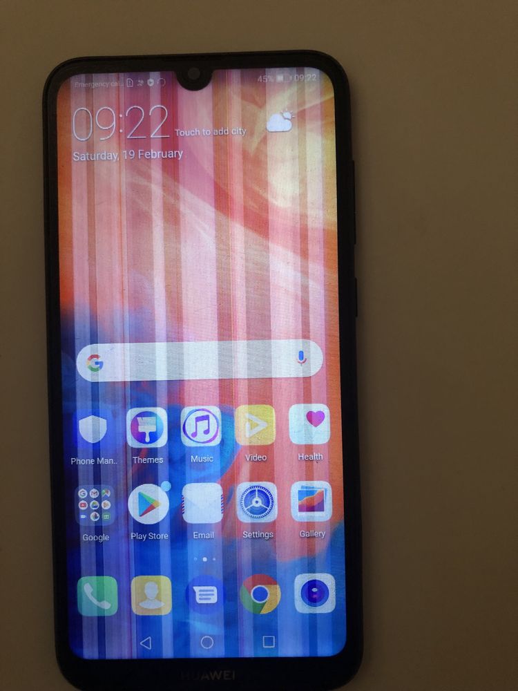 Продавам Huawei Y7 2019