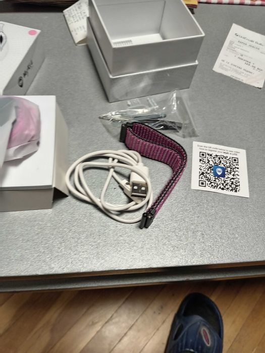 Myki watch 4 нов с оставаща гаранция 18 мес.