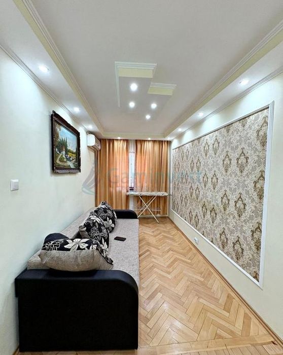 Inchiriez apartament 3 cam. PB mic et.2