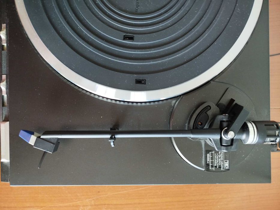 Pick-up Technics model: SL-QD3. Made in Japan. Fara ac!!!