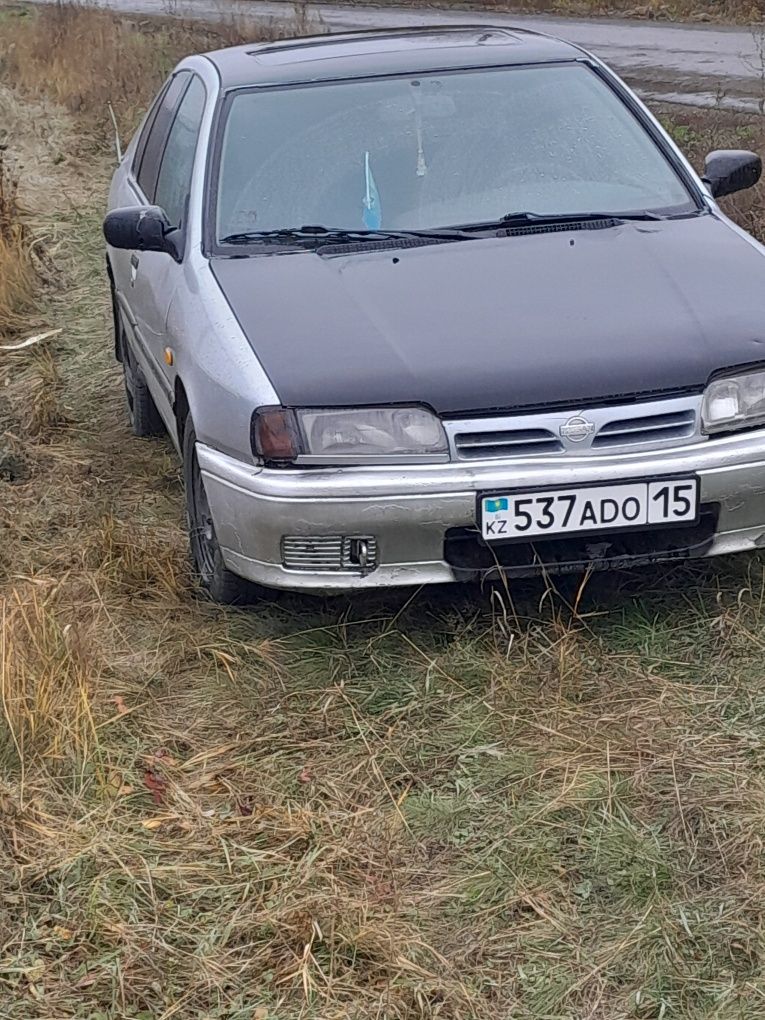 Продам машину Nissan Primera