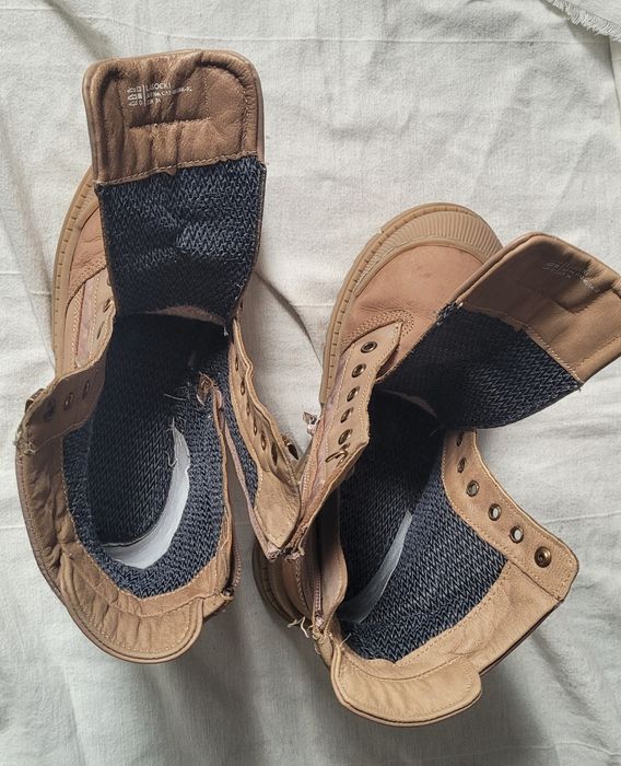 Ghetuțe din piele nubuc, mărimea 34 – Stil unic, ca noi