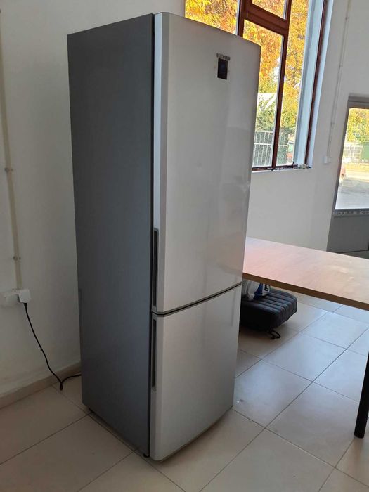 Хладилник Samsung NO FROST