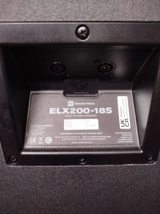 Electro Voice ELX200-18S Subwoofer profesional pasiv