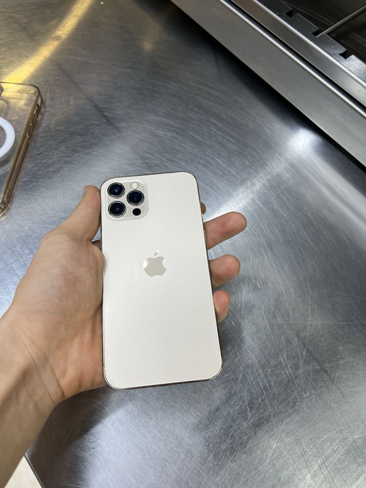 Iphone 12Pro Gold