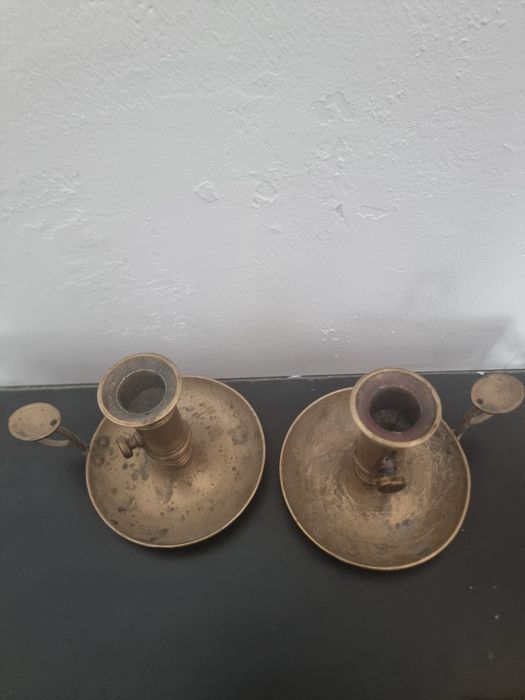 Sfesnice din bronz pereche