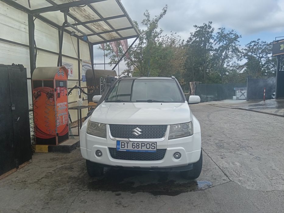 Suzuki grand vitara