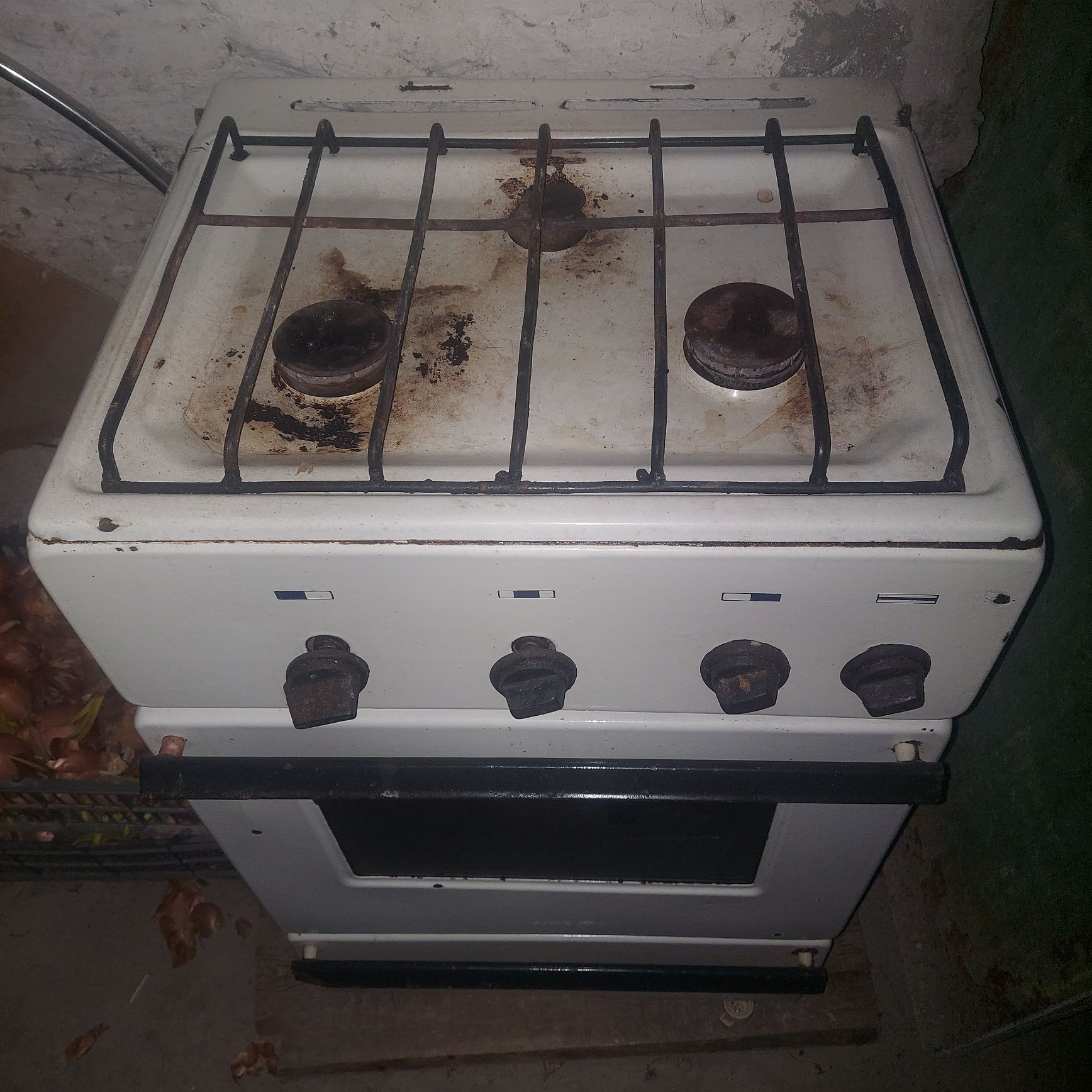 Газ плита сотилади