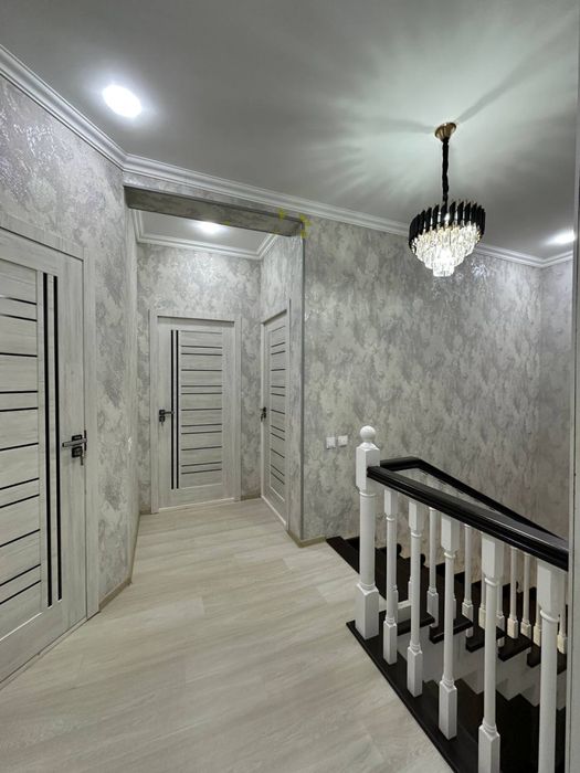 Двух Этажный коттедж 1.2 соток 6 комнат