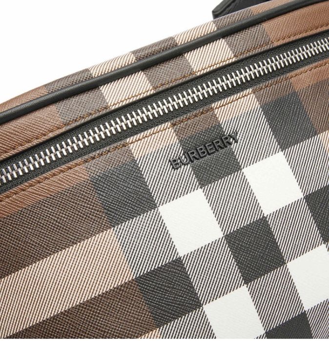 Burberry man bag