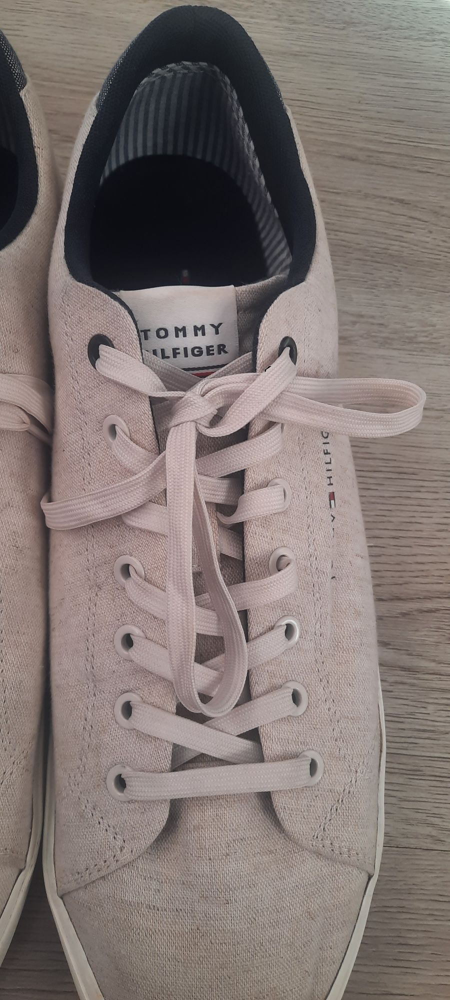 Кецове Tommy Hilfiger 48 номер ,32 см