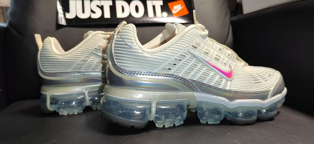 Nike Air Vapormax 360, номер 40