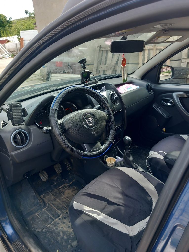 Vind Dacia Duster
