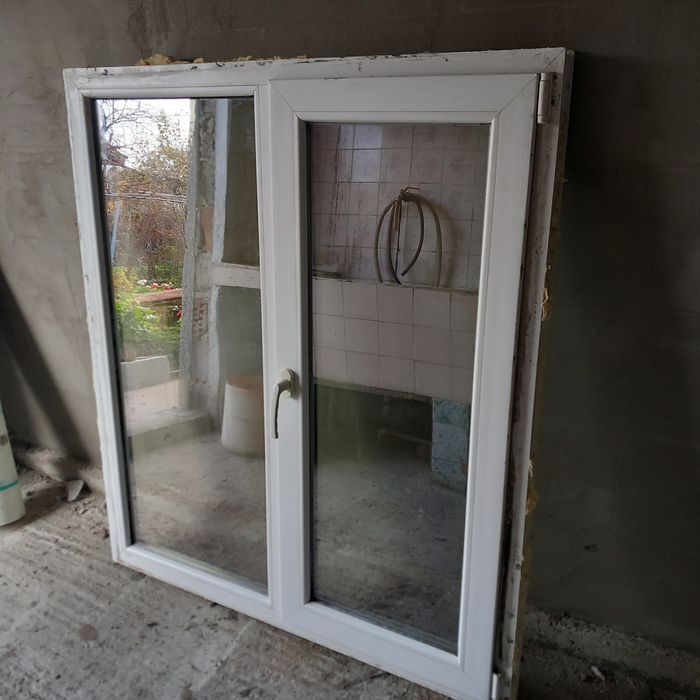 Пвц прозорец с комарник