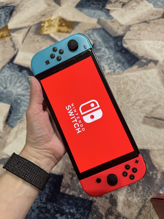 Nintendo switch OLED - full box, husa + SD card 512GB