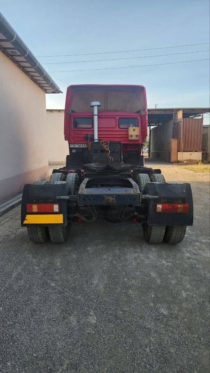 Kamaz piritsepi bilan sotiladi