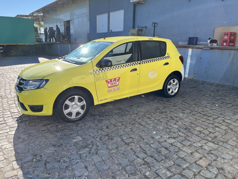 Vând Dacia Sandero/ 1.2 benzina + GPL/ 2016