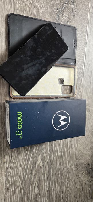Motorola G72 în stare foarte bună