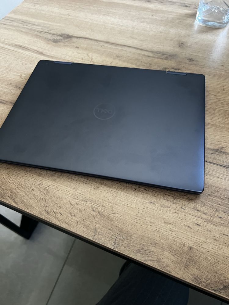 Ноутбук DeLL сенсор екран абстольтно новый 4 кун булди очилганига