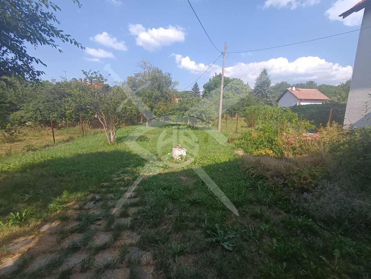 Продава се Къща в с. Вакарел, Област София-област - 72 кв.м за 1000 €/кв.м - Снимка #1