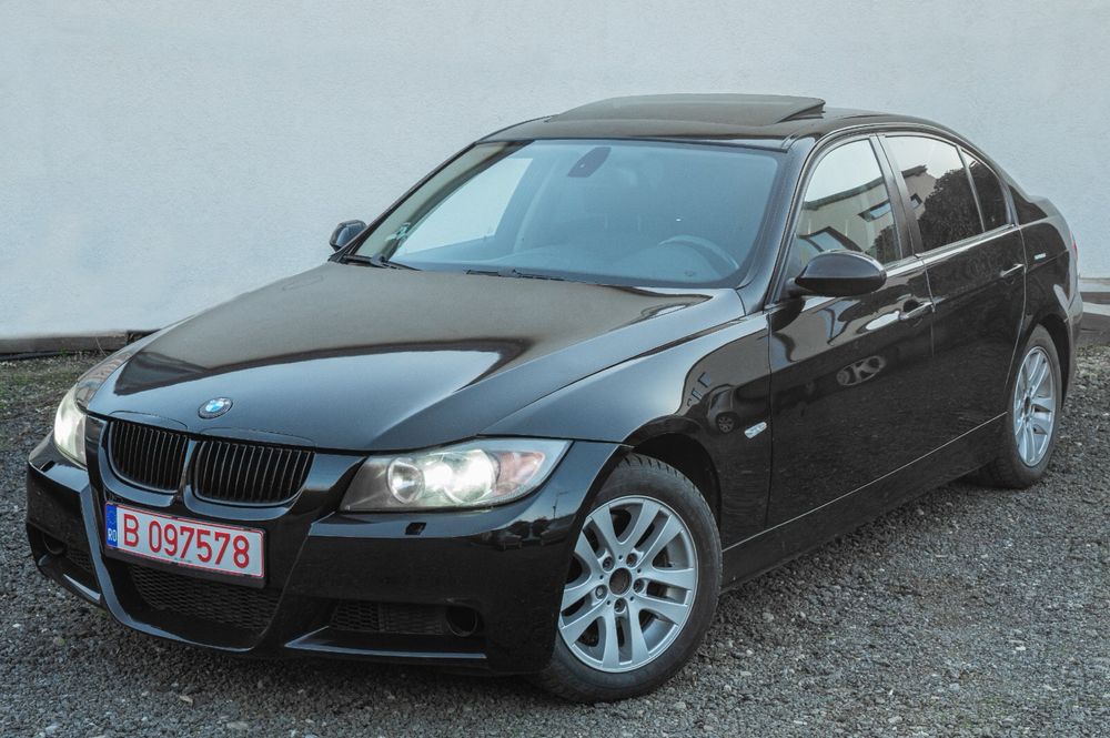 Bmw 320 -M pack - aut - trapa - navi - senzori - scaune incalzite