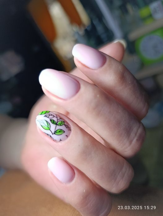 Курсы по обучению Наращивание. Маникю.Педикюр.