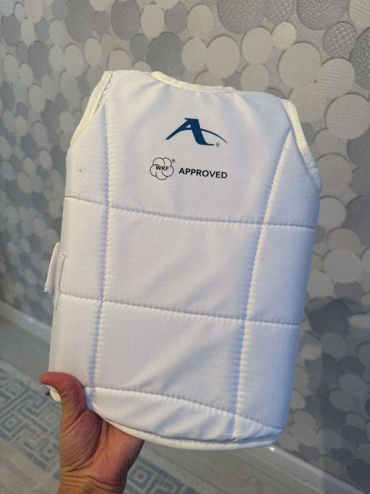 Протектор для карате