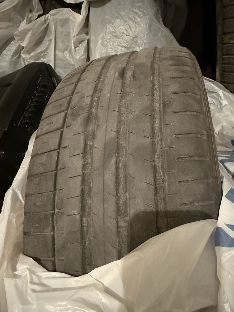Продавам гуми 255/45/19