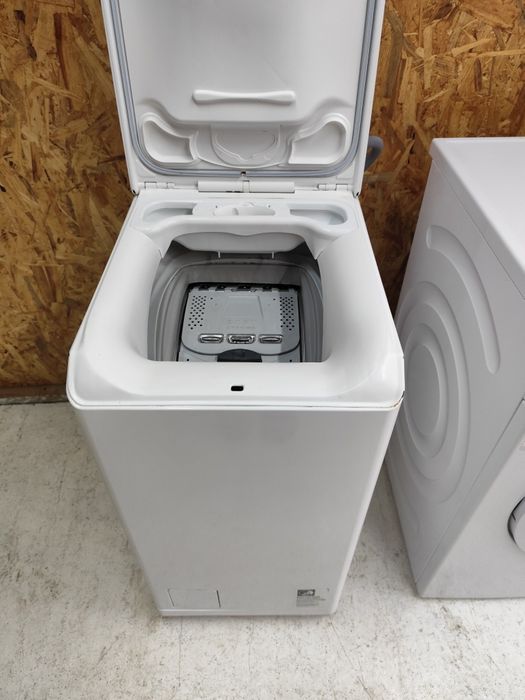 Masina de spalat AEG cu incarcare verticala de 6 kg