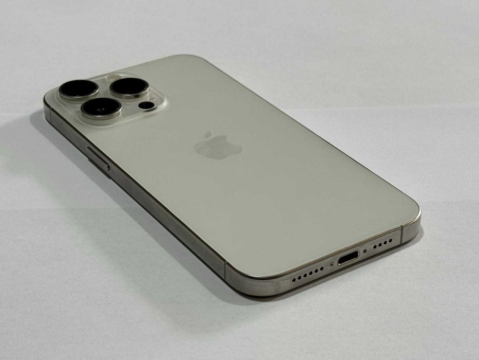 iPhone 15 Pro Max 256 GB